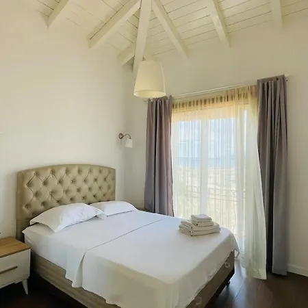 Villa Cesme Aegean Pearl Villa *
